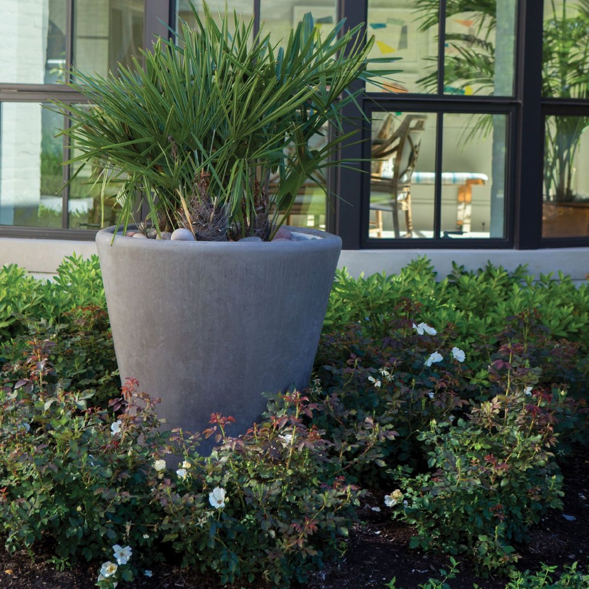 Picture of JCS-86406 Vaso Planter, 34 in.